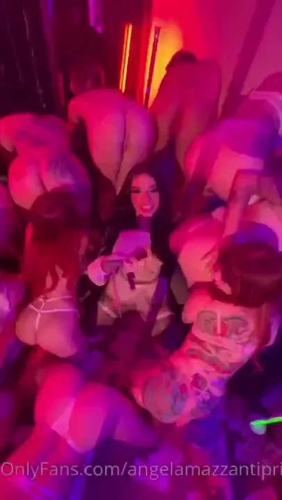 Full strip gg orgy scene in your dms babe manor went crazyyy message 