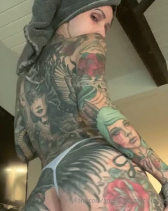 Wanna see my ass bounce on your hard cock