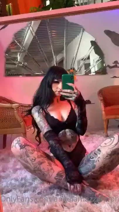 Dropping this set for y all soon 