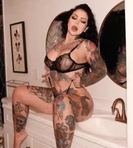 My girl monicazamoraofficial is a freak and know how to bring it out part 1