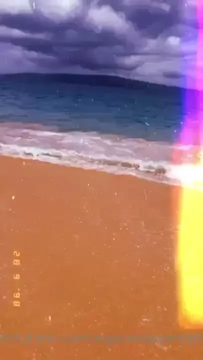 Hiiiigh from hawaii a bitch is 30 today send in a 30 tip amp get a 