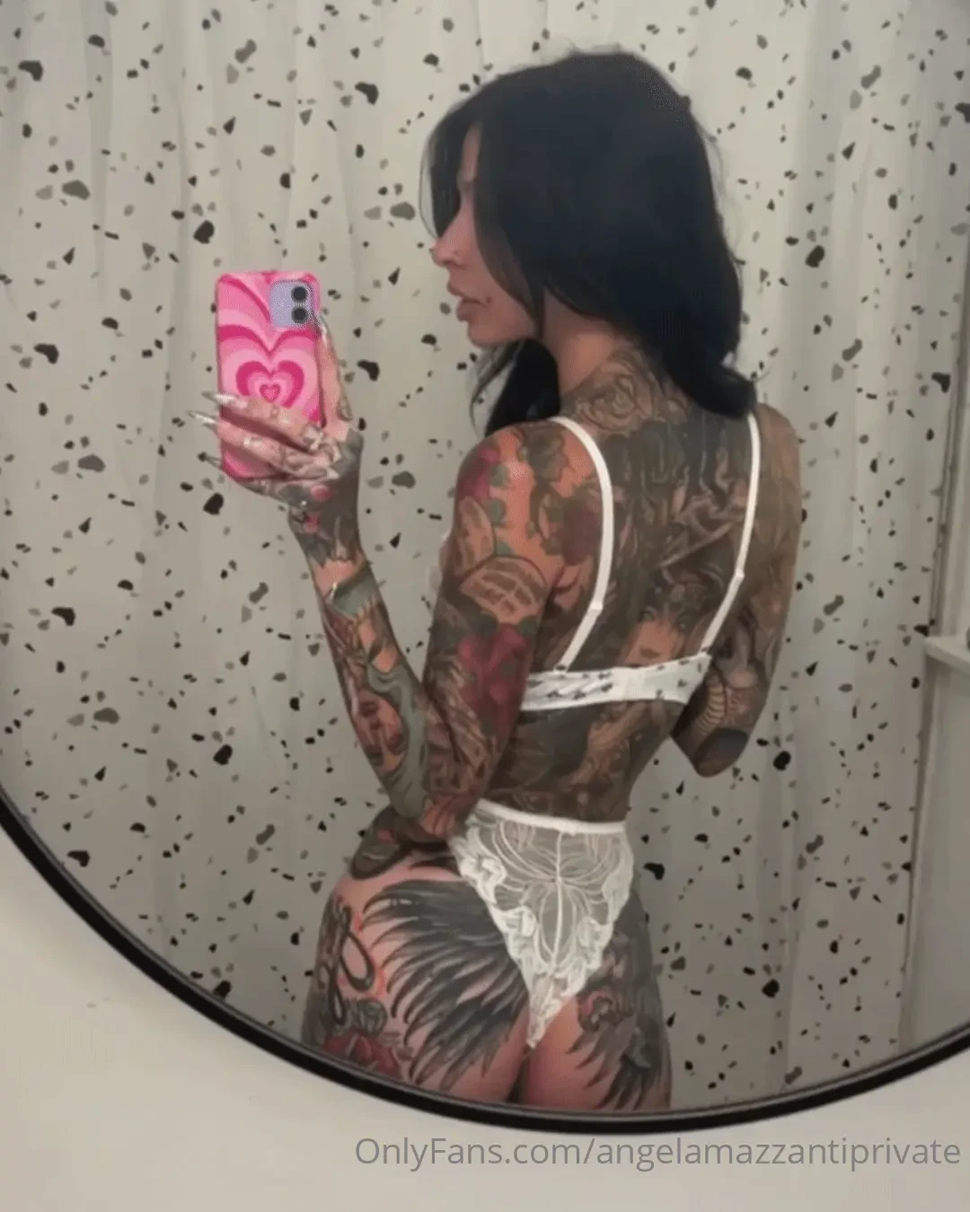 Bet you wanna see what s under this let me 