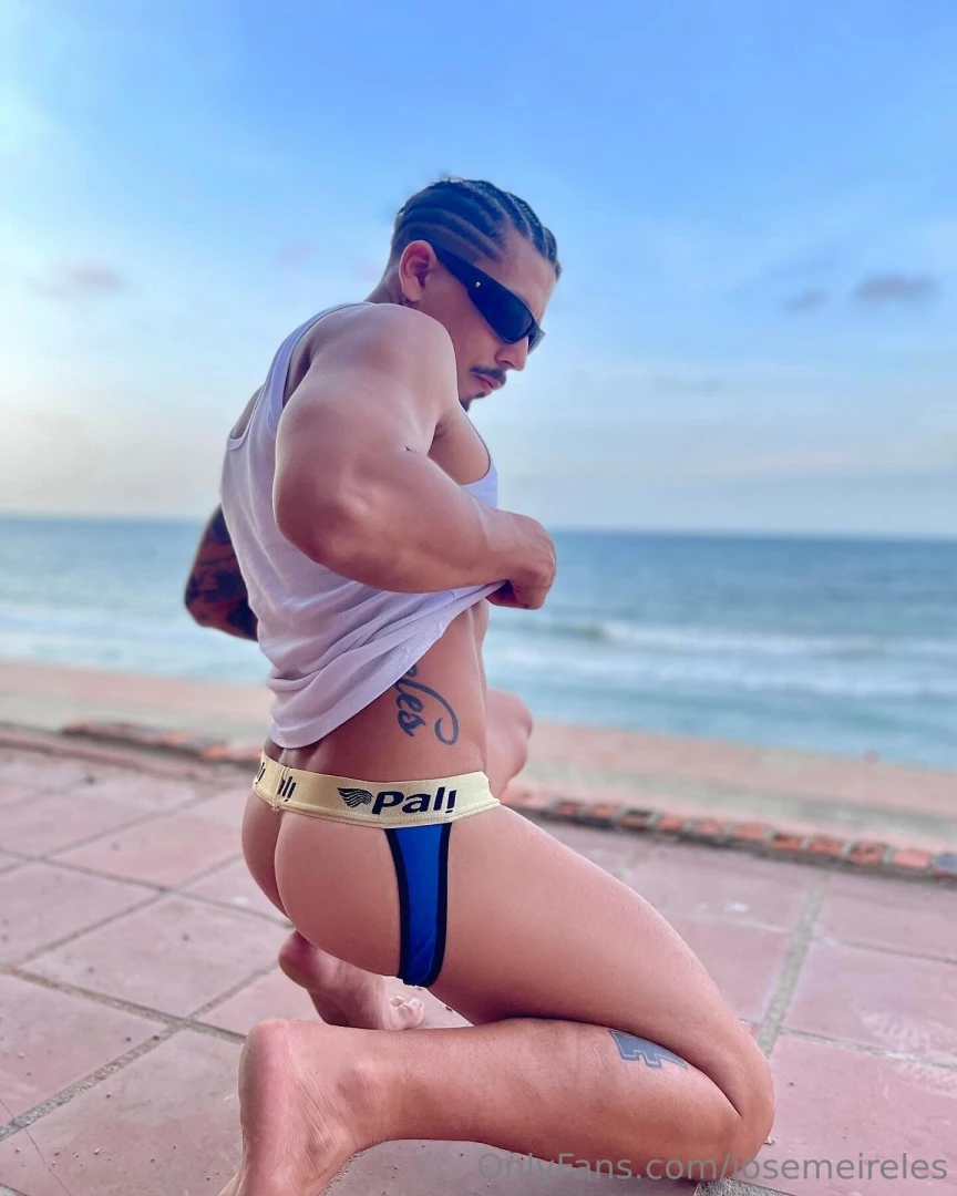 josemeireles1 - Let s go to the sea https onlyfans com josemeireles part 1 