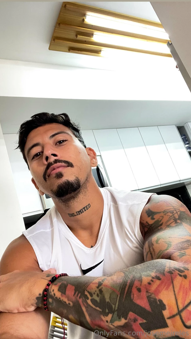 A coffee and training josemeireles https onlyfans com josemeireles 
