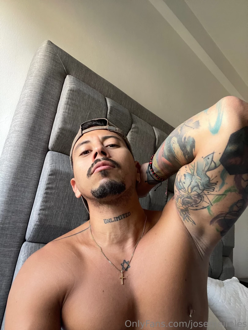 Buenos d as josemeireles https onlyfans com josemeireles 