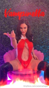 I did cosplay for the first time vampirella can t wait to make u cum