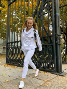 Autumn is confidently walking through the city