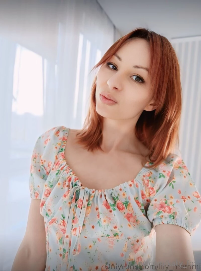 This elegant babe lily_mommi is for naturalness she s always online part 102 