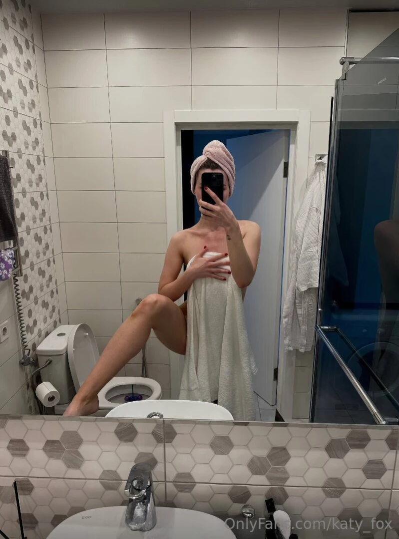Subscriptions free only now emmablondangel do you want me to fulfil part 82 