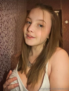 Sweet brunette alinacherry_vip waiting for you to show you a real part 146