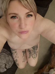 Free busty blonde slut british_ivy