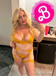 Miilf plasticbarbiexox 10 plasticbarbiexoxvip viip status new photos