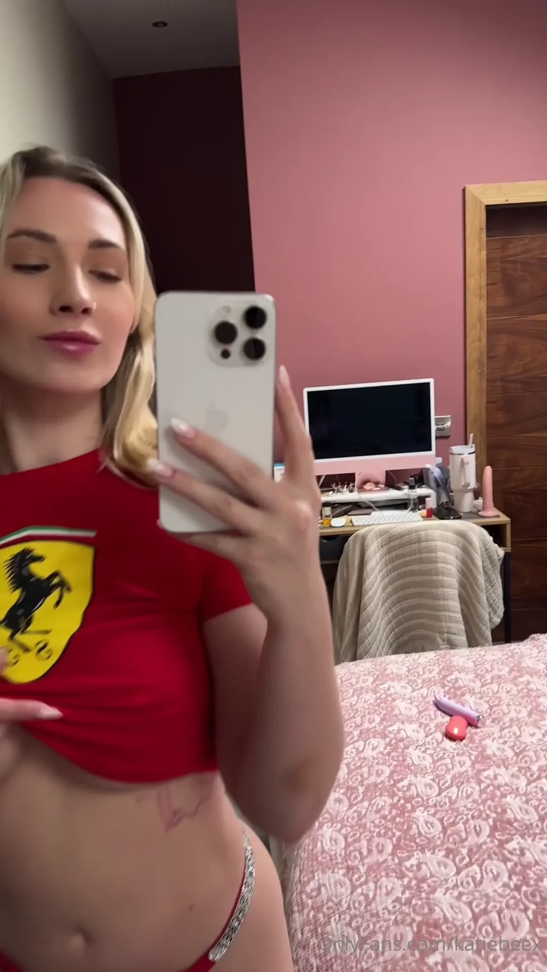 Ferrari girl 