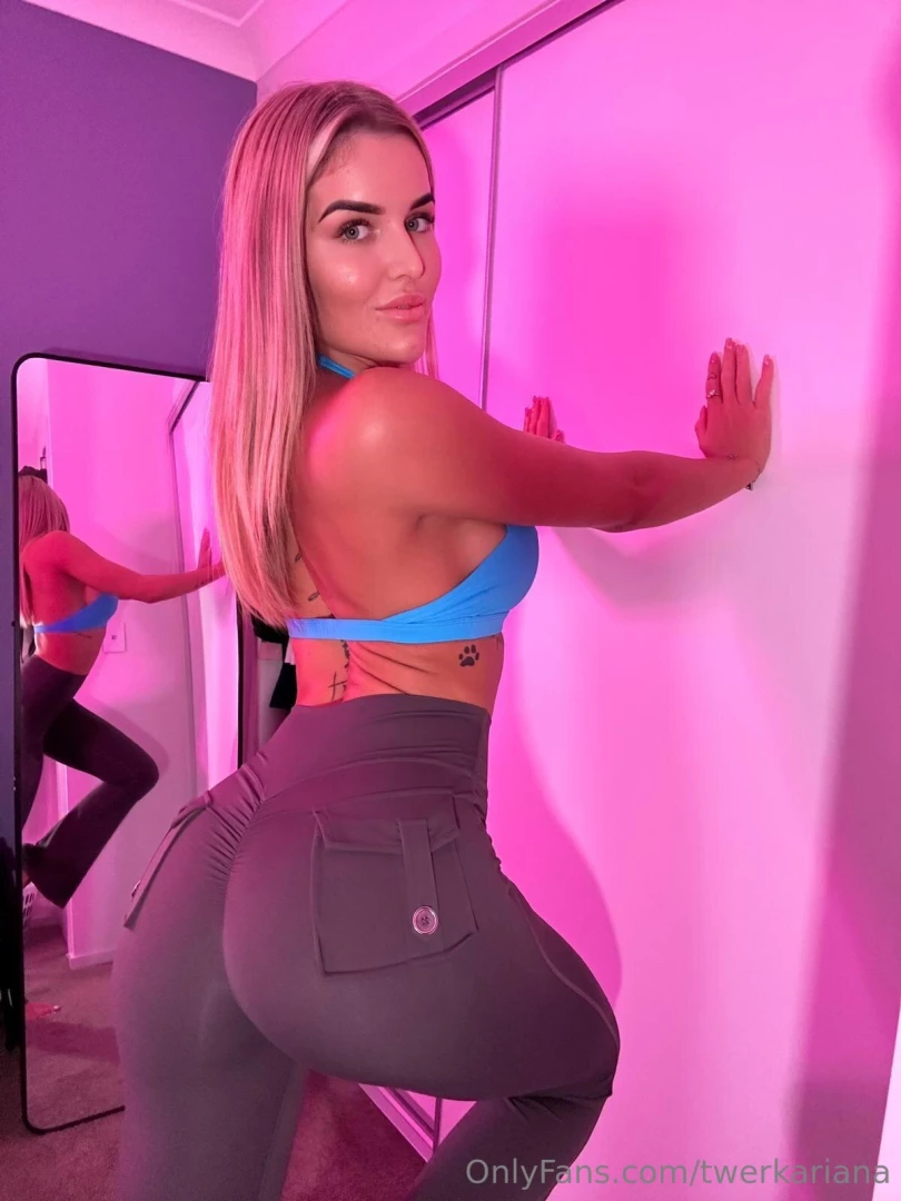 Do u like how my ass looks in this 