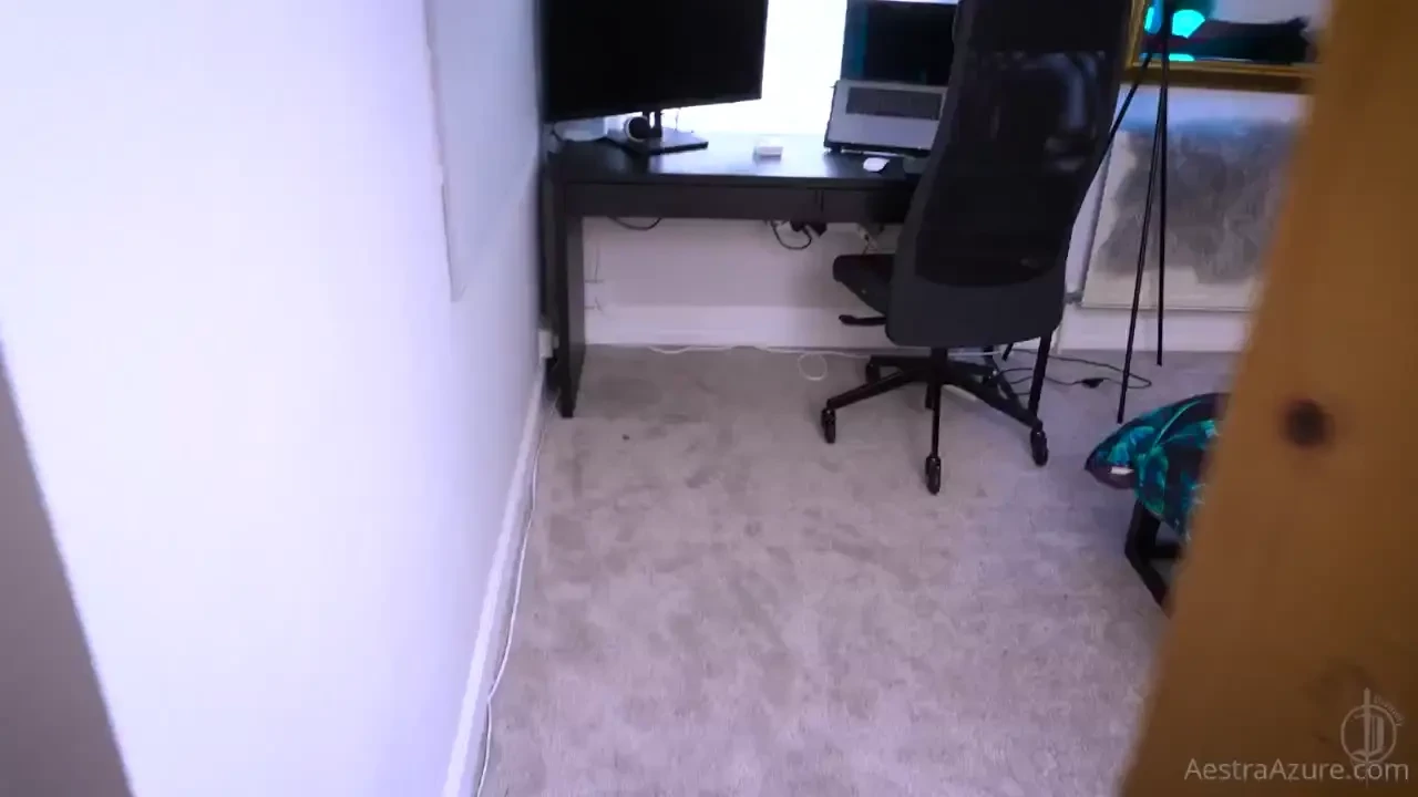 Roommate becomes gf with raw sex pov 39 21 min click the arrow for the 
