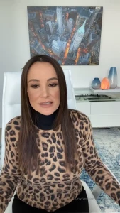 thereallisaann - Today s facebook live story time 