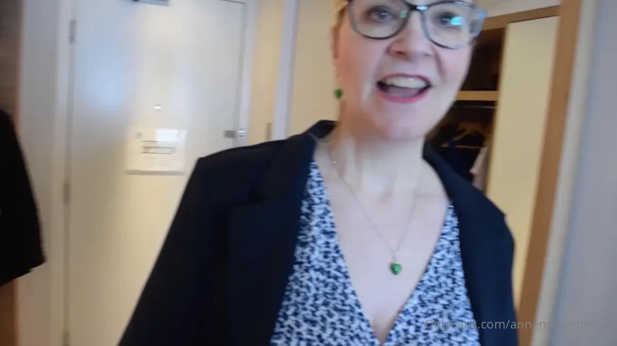 Landing in your dms soon get in my ballot box 