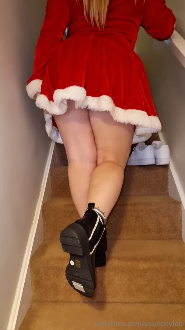 You trying to look up my skirt babe good 