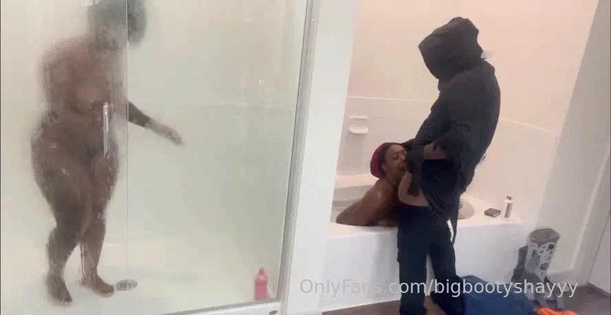 Fans that tips 12 gets this super longggggg blowjob video 