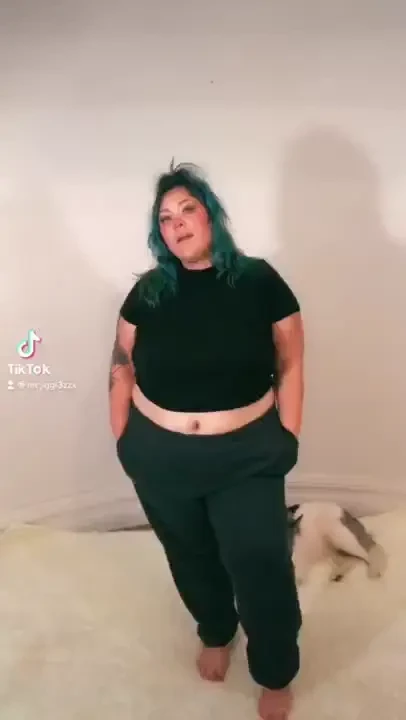 Did you read that i m doing a pantie sale us shipping only dm me 