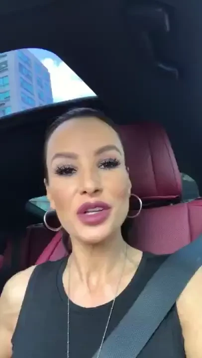 A little hello before my interview today on shade45 