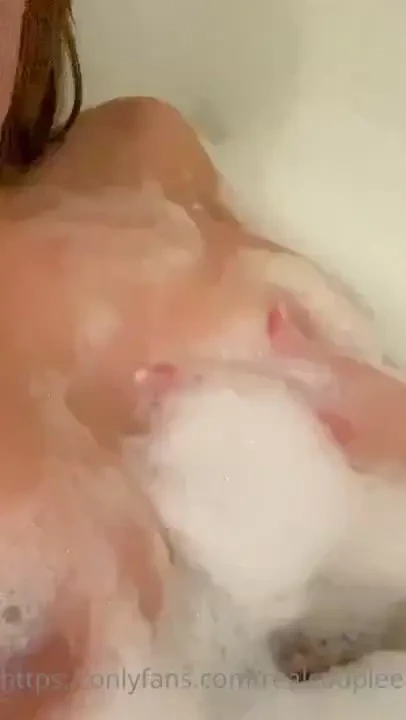 Ladybiigass1 part 1909 