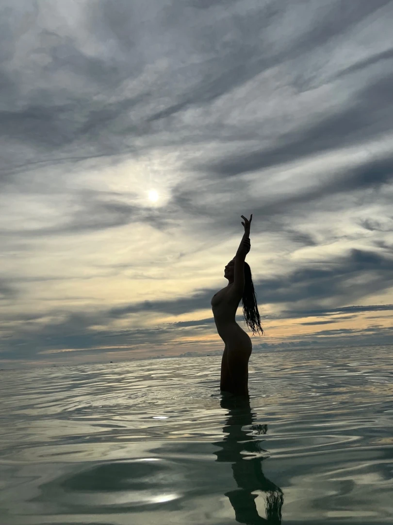 What are your holiday travels looking like i need some recommendations 