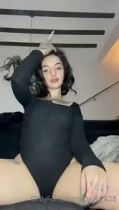 Free video for all of you your not unlocking my dms so im angry you