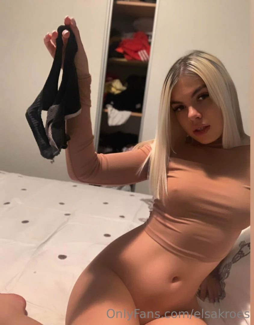 Elsakroes1 part 3333899 