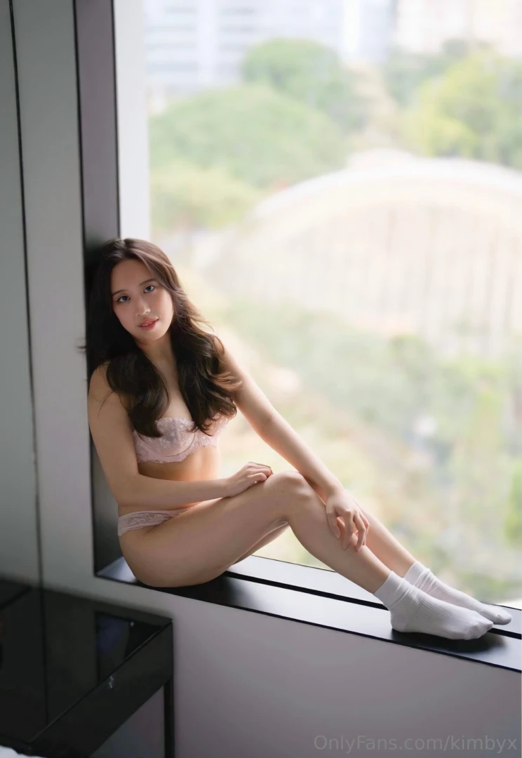 Video call message me now 