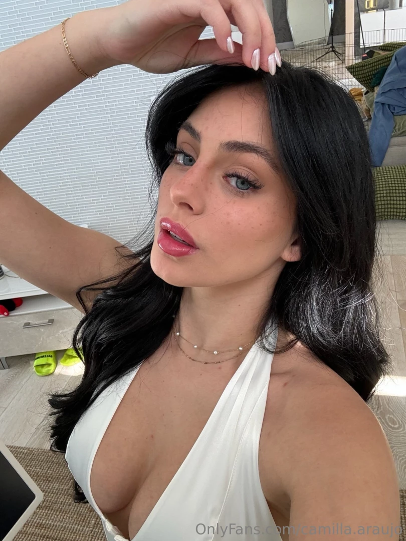 You should be dreaming of me tbh 