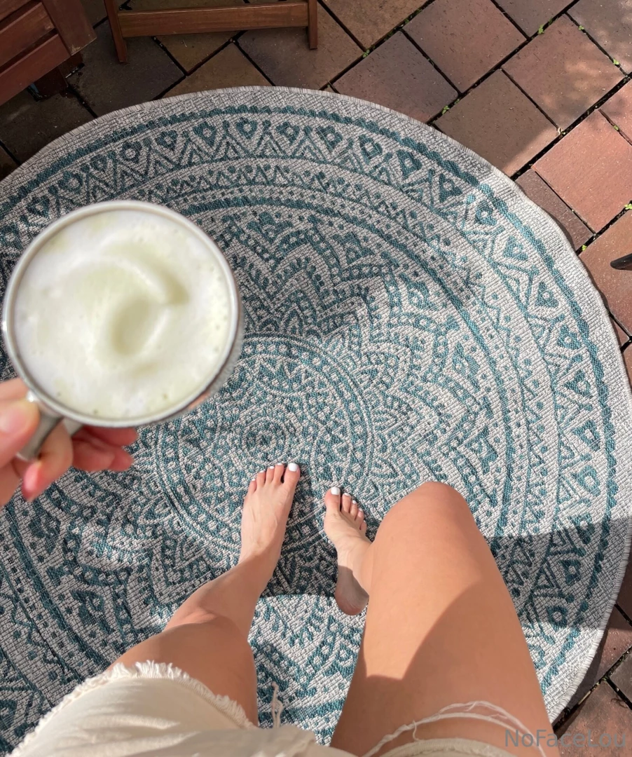 Wanna drink a matcha latte with me no face lou vip 