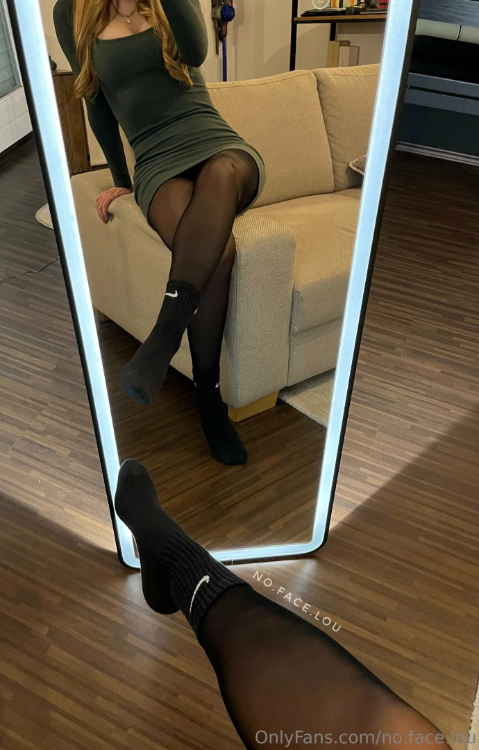 Do you like my sexy outfit check out the other pictures and the 