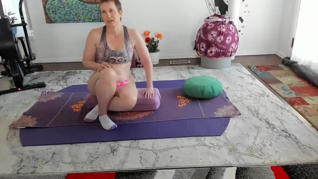 Stream started at 11 10 2023 07 59 am today s yoga class frog pose 
