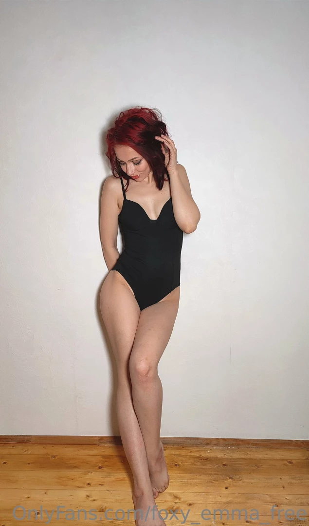 What could be more perfect than a graceful female figure tantalizing 