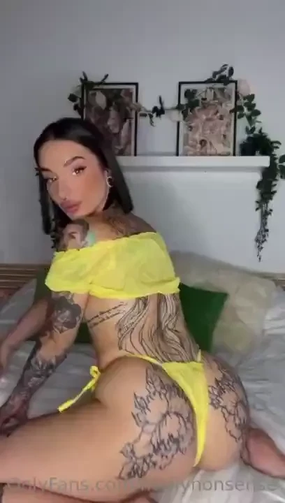 Free bbw sexting queen vega wants to play with you https onlyfans com 