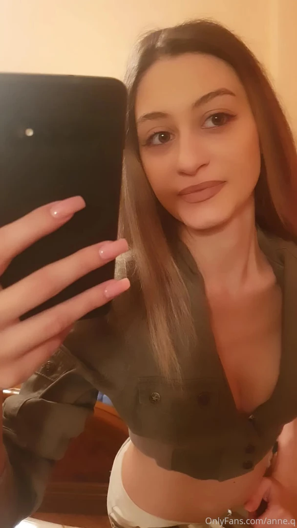 Tomorrow evening at 9 30 pm live on annepage maine seara ora 21 30 