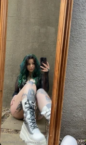 Pic dumpppp drop a like if you think i should film something steamy in