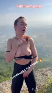 Eu acabei de ficar toda meladinha aqui postei esse v deo completo no