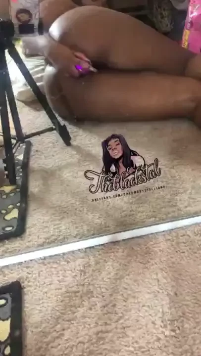 Get a load of my girl dharmonystallions running a 3 50 sale and a free 