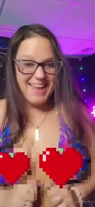 Happy titty tuesday uncensored version on my vip page 