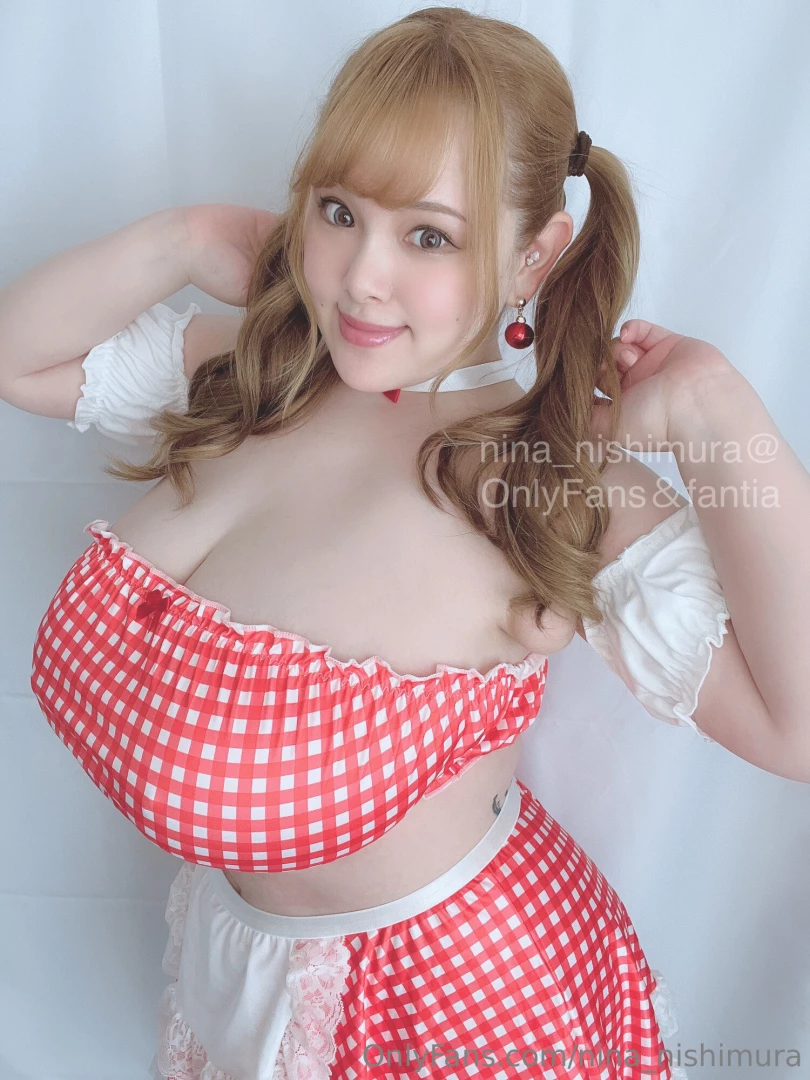 I ve become a cute maid or maybe a waitress i can work a lot and take part 3 