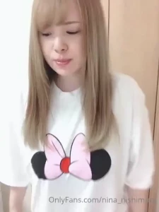 This is a video of changing clothes in the morning i m sleepy mask part 2
