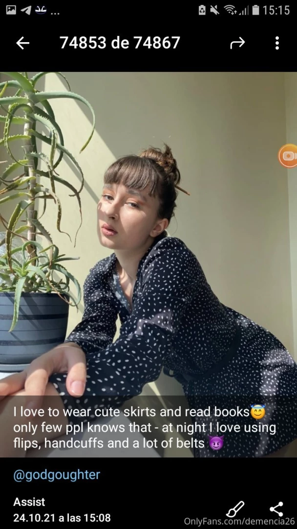 I love to wear cute skirts and read books only few ppl knows that - at part 2 