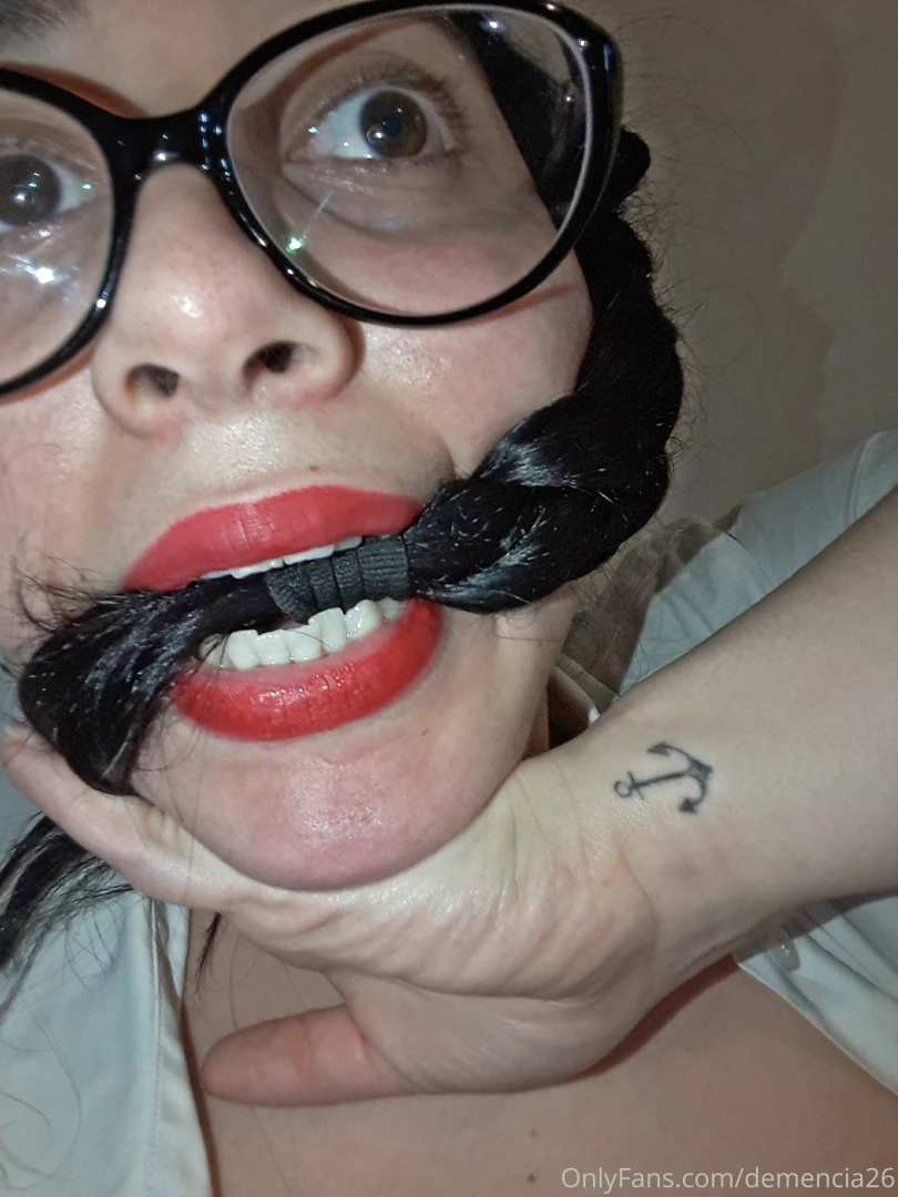 A c t i v e n o w the baby wants to play daddy write to me privately 