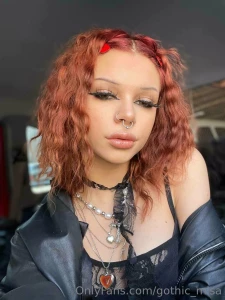 What do you think of my hair would you like to muss it