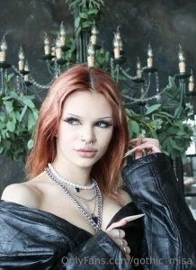 Dracu_lauraa1 part 71