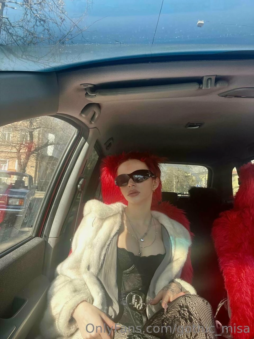 Dracu_lauraa1 part 77 