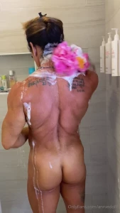 anniedoll11 - More from my shower before heading out for spray tanning and 