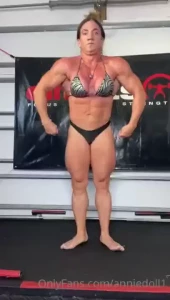 It s almost show time here is some posing practice from today unedited